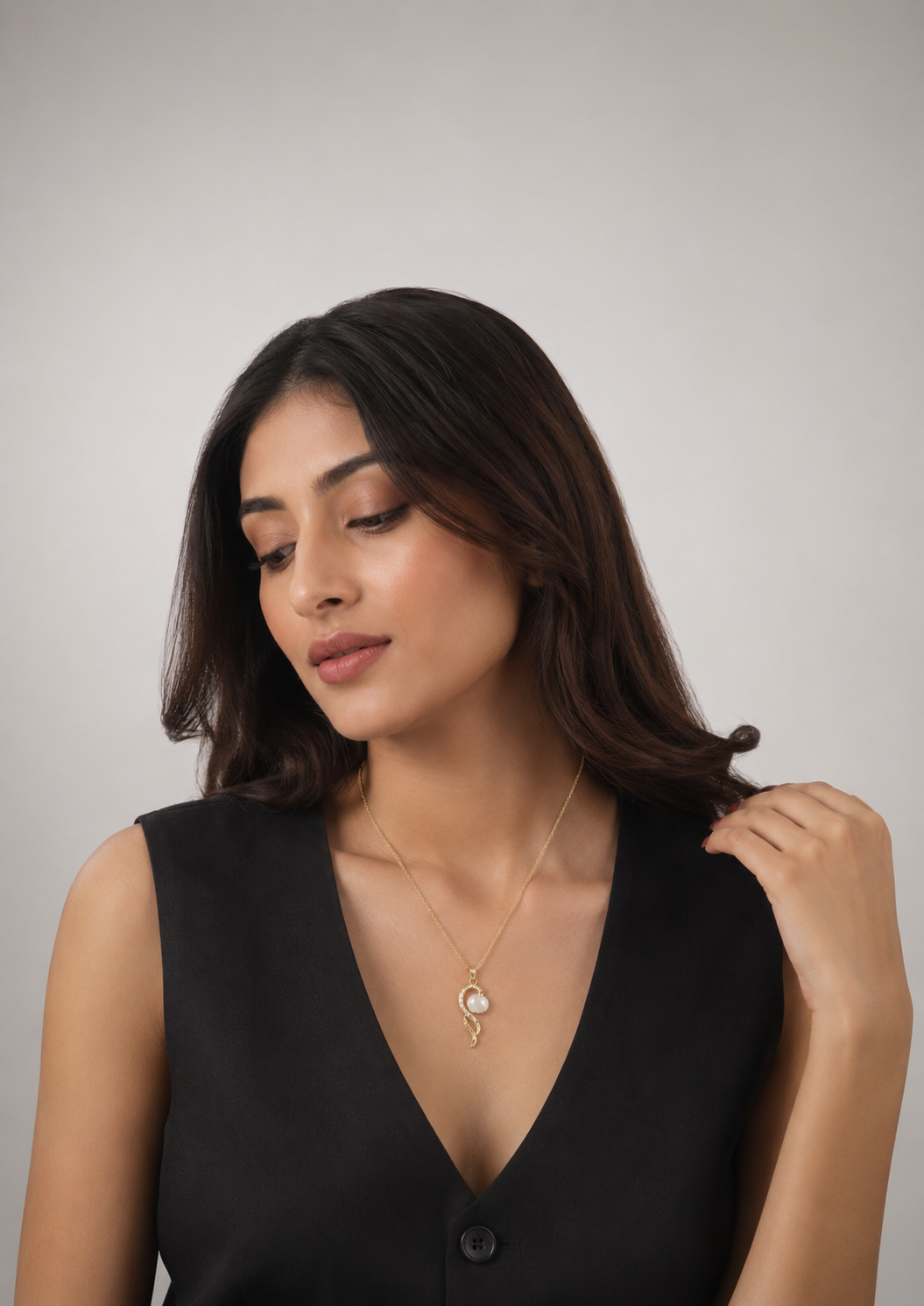 Serpentine Pearl Pendant Necklace